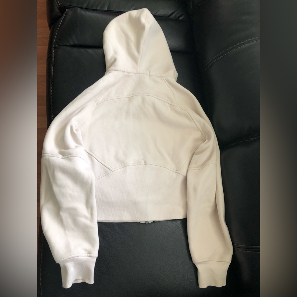 Lululemon Scuba Oversized Full Zip White Opal XS / S EUC! - Picture 10 of 14